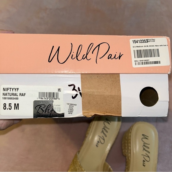 Wild Pair Niftyy woven espadrille beige heeled wedge size 8.5 open toe - Picture 8 of 8